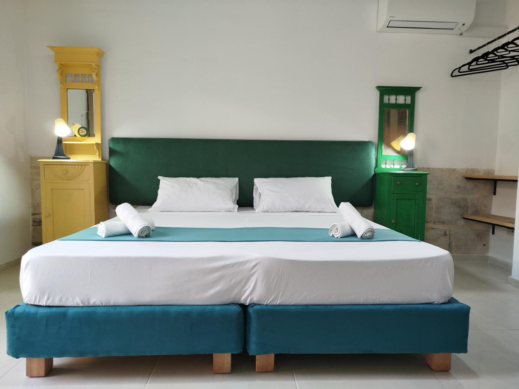 Limestone Sun Suites Sliema Værelse billede